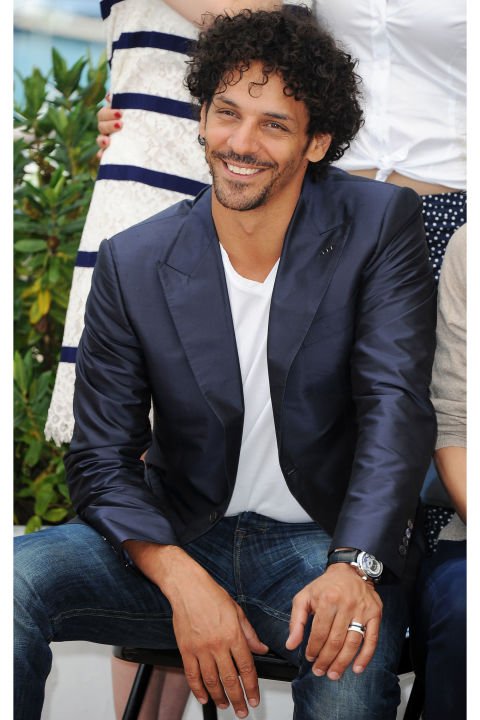 54bd38e7ca8c8_-_hbz-french-men-tomer-sisley