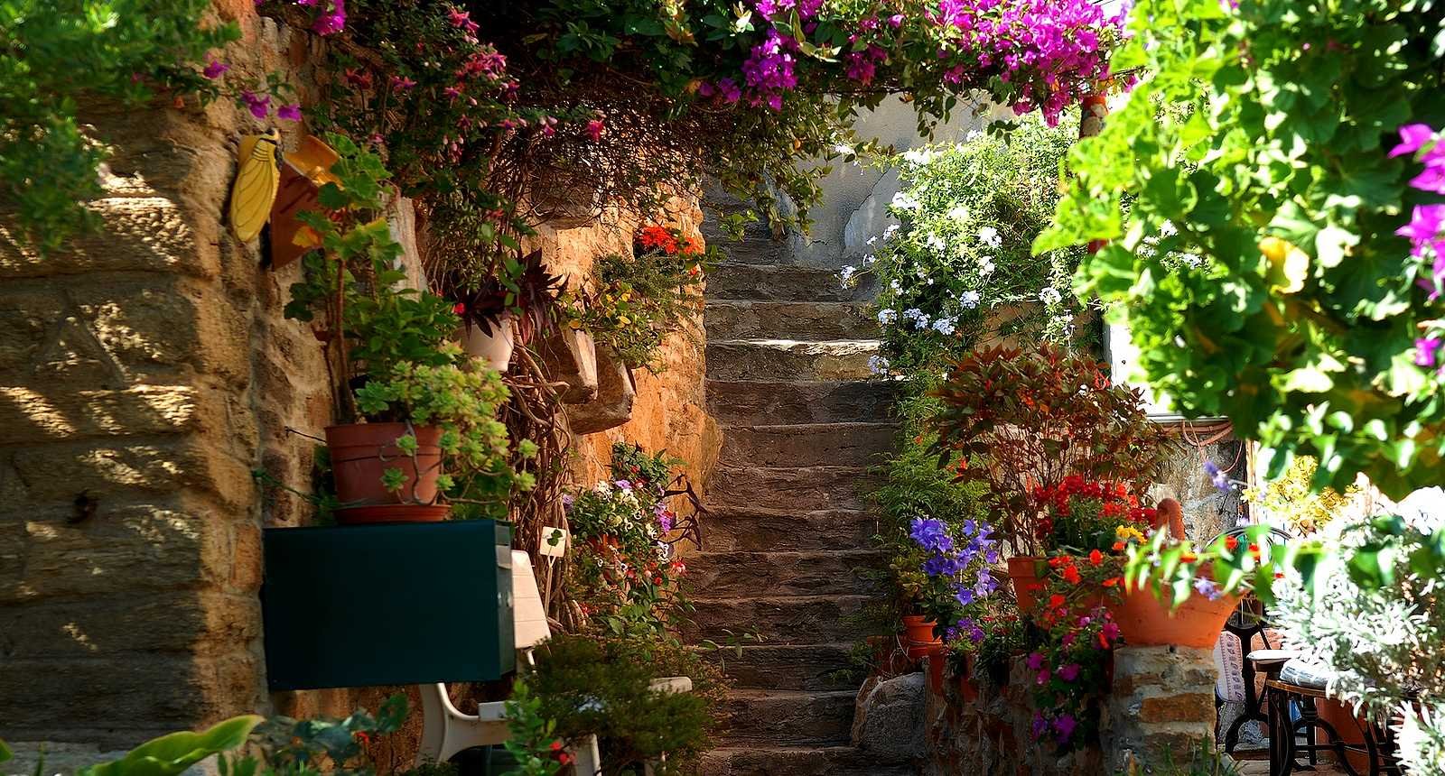 8_treppe-in-bormes-les-mimosas